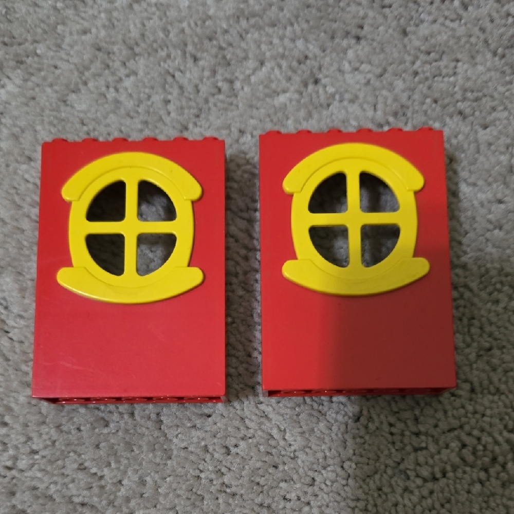 Set of 2: LEGO Vintage Red & Yellow Building Block Pieces-Doors or Windows - Picture 1 of 6